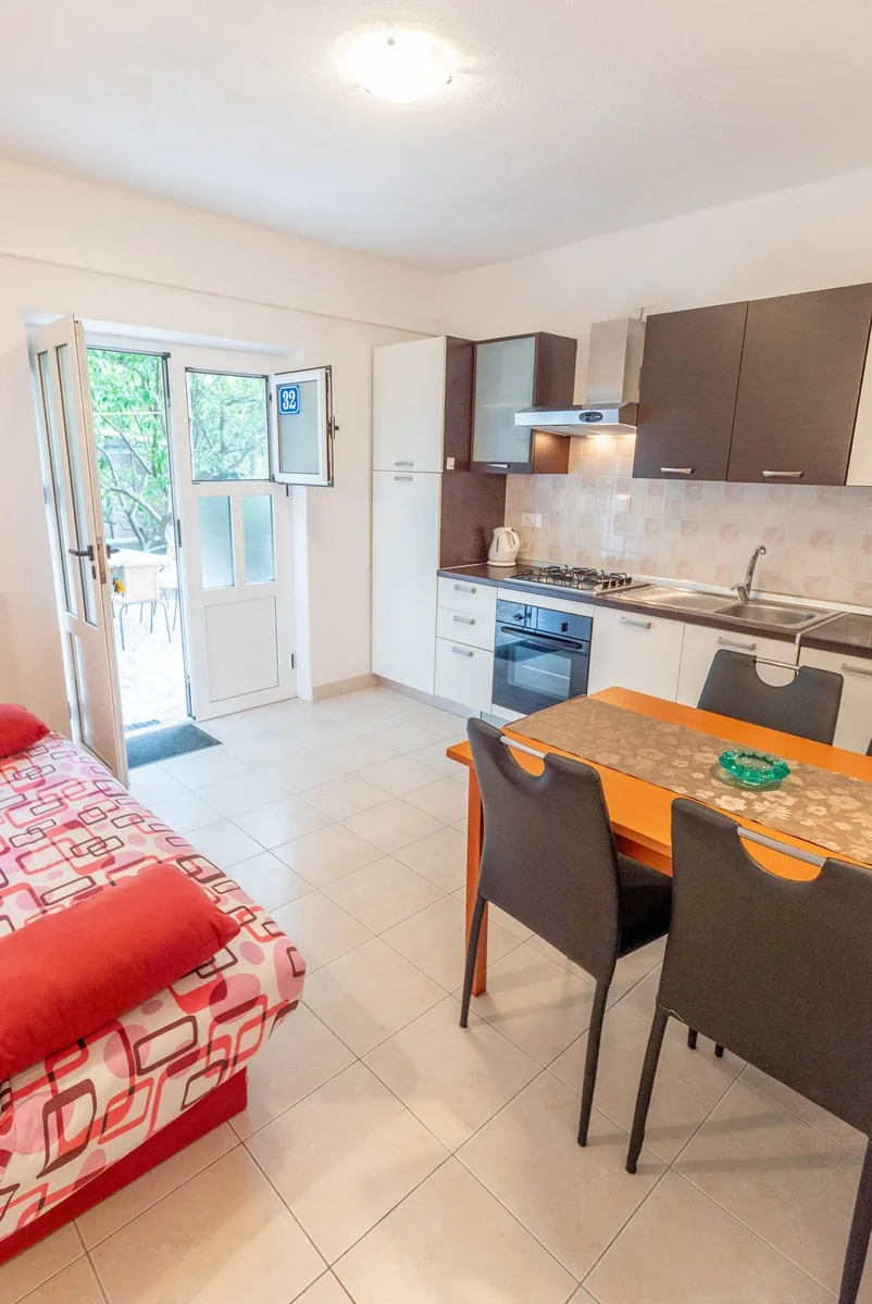 Apartment A2 thumbnail 10