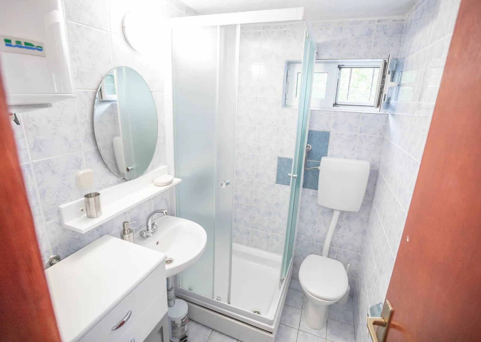 Apartment A4 thumbnail 10