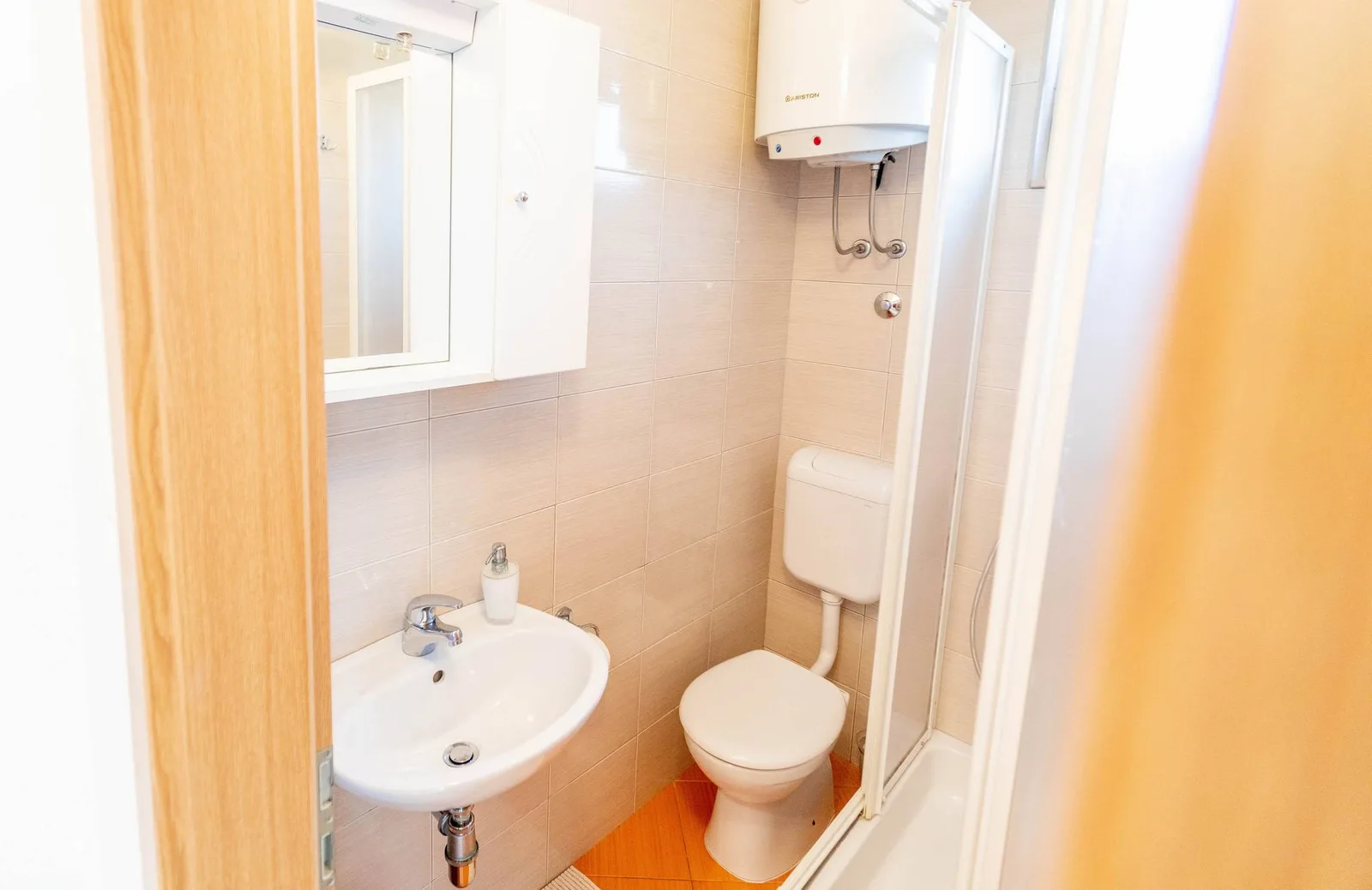 Apartment A5 thumbnail 7